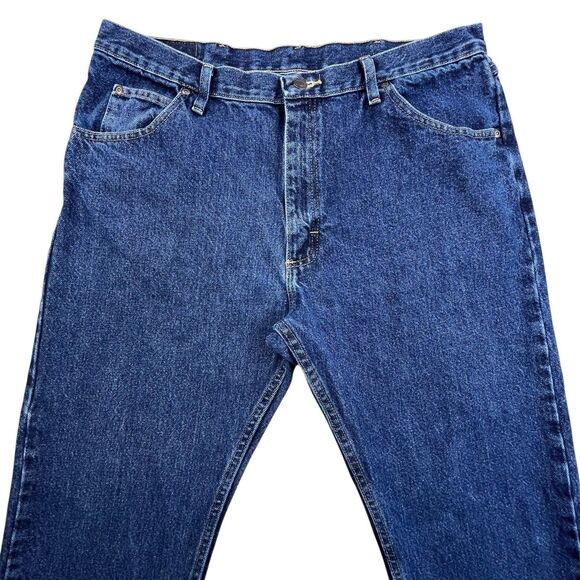 Wrangler Jeans Men’s 38x30 Regular Fit Straight Leg Blue Denim Workwear Western - Picture 1 of 11